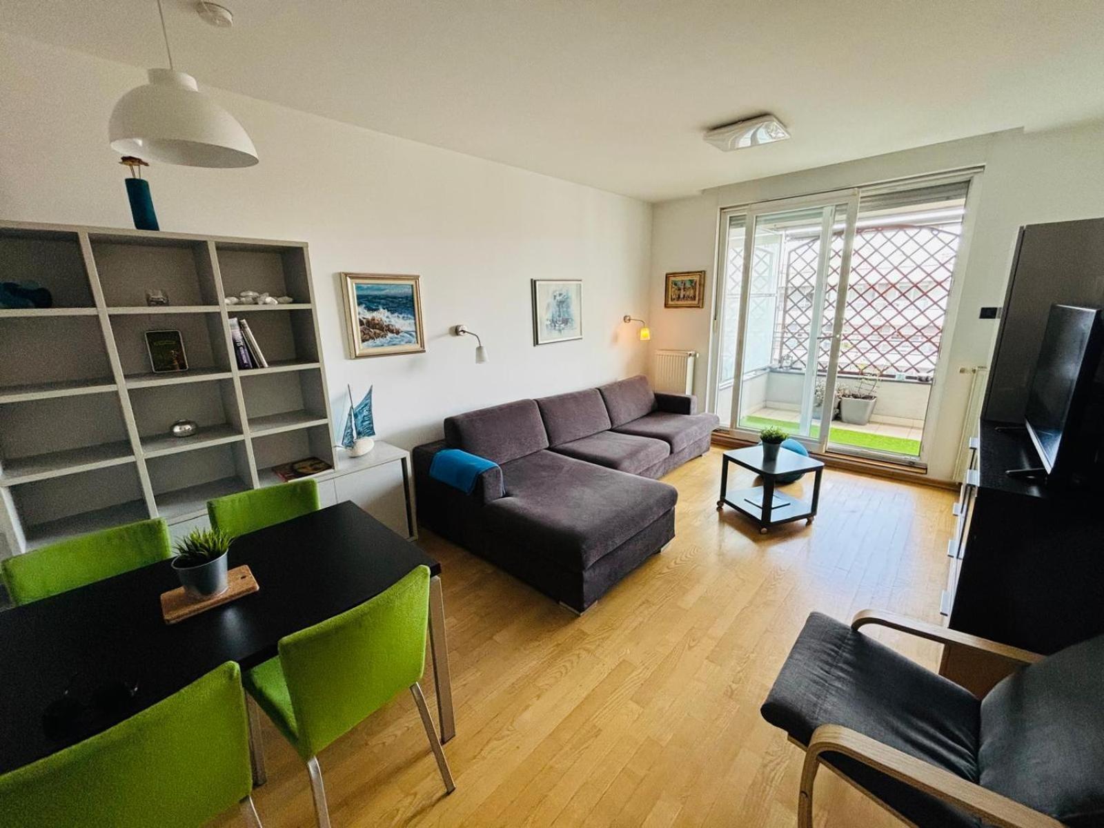Apartman Vivi Загреб Екстериор снимка